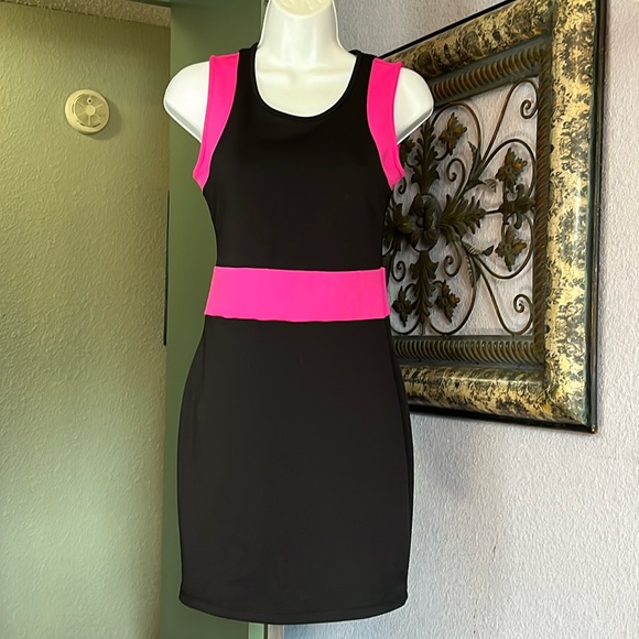 Cute/Fun Candies Black /pink Sleeveless stretch bodycon Knit Dress Sz S - Picture 1 of 8